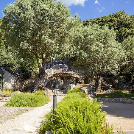 Domaine D'arca - Flaubert 17 - 4 Pers * Porto-Vecchio (Corsica)